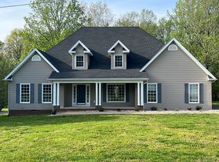 500 Autumn Ridge Rd, Glasgow, KY 42141
