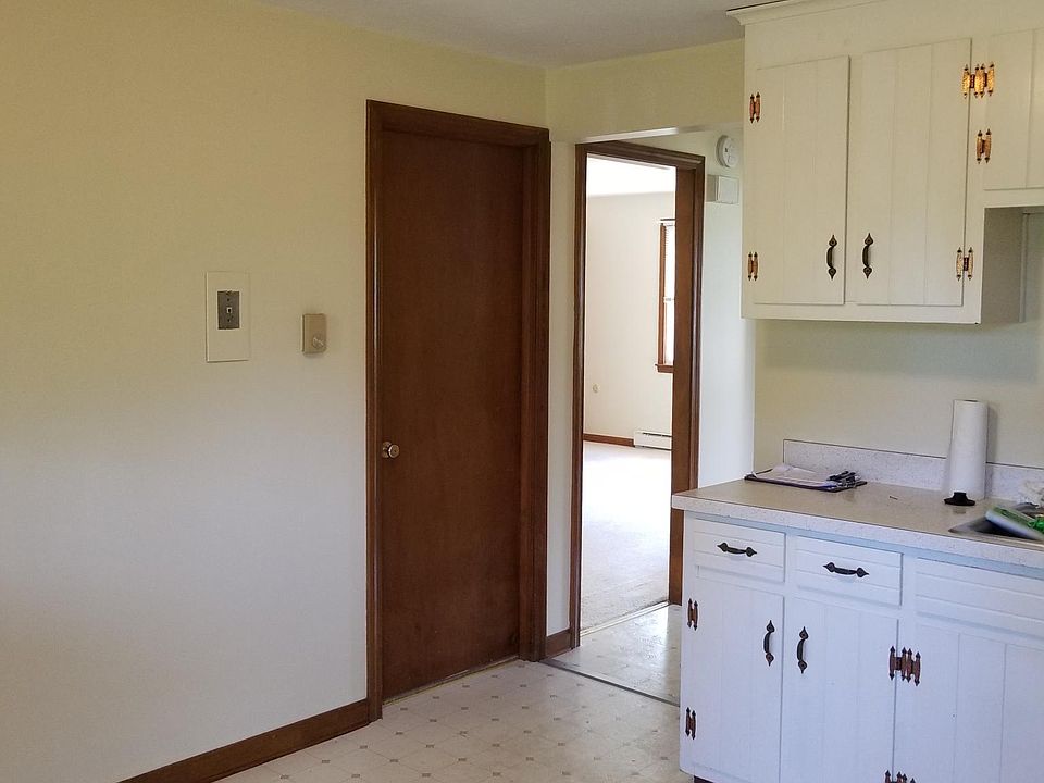 Similar kitchen - kitchen has been updated
