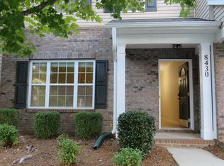 8430 Big Creek Ct, Matthews, NC 28105