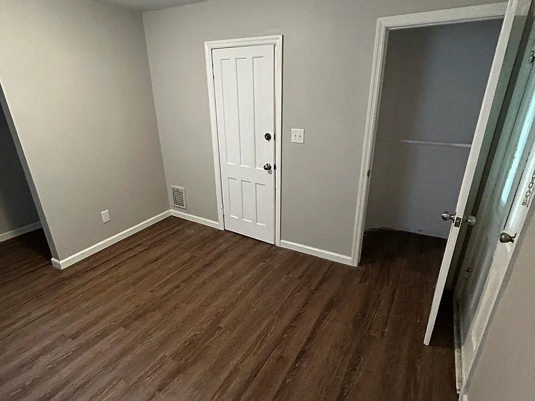 31 Maple Ave — Photo 30