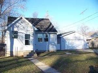 312 Grand Blvd, Loves Park, IL 61111