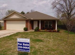 2513 Yorkshire Dr SW, Huntsville, AL 35803