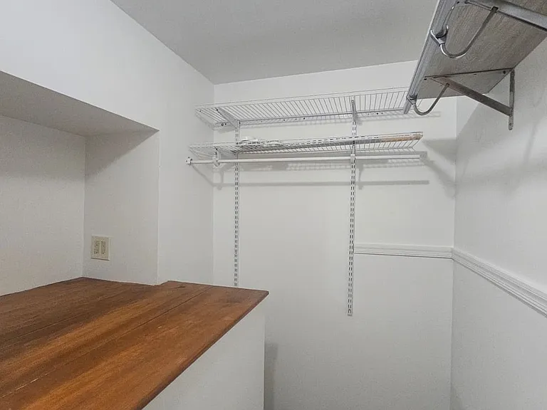 23-58 33rd St #1A — Photo 14