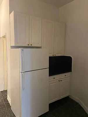 Rented by Bond New York | media 12