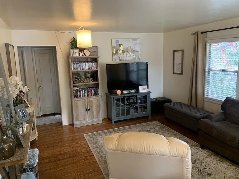 44 Coloma Way — Photo 4