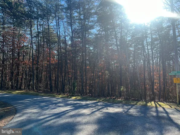 Estate Dr #9, Winchester, VA 22603