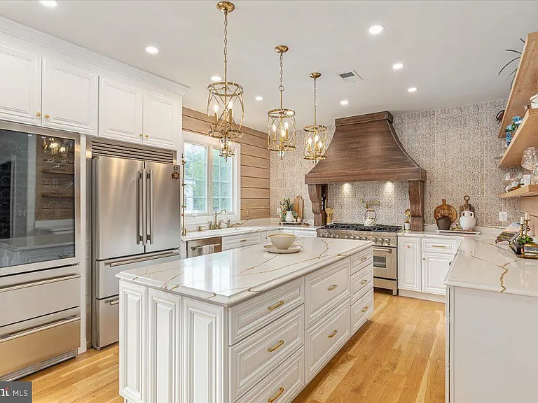 15043 Gaines Mill Cir — Photo 5
