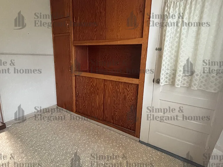 1215 W Pine St — Photo 8