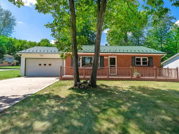 1005 Crestwood Dr, Mansfield, OH 44905