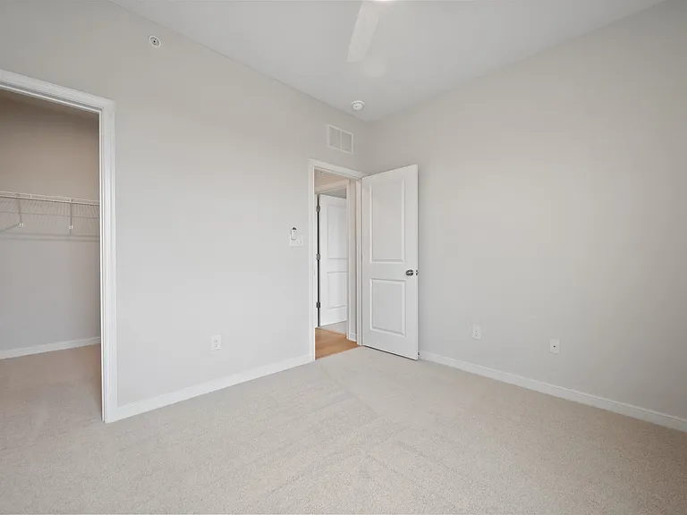 3406-4A Carlton St — Photo 28