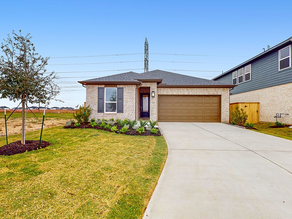 1st image of 21815 Sunshine Cove Ln