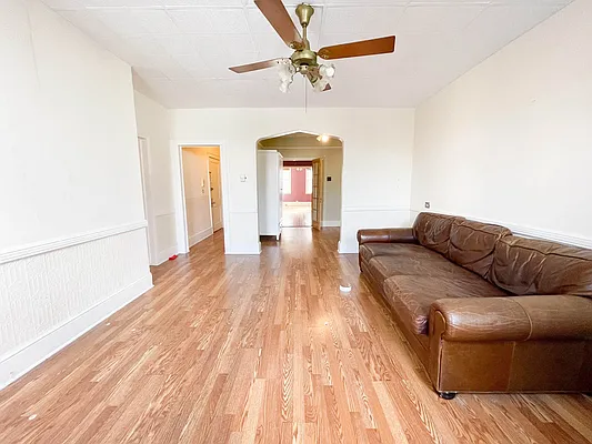 Rented by Ulas Real Estates Inc | media 37