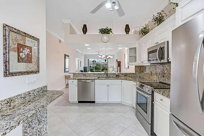 2 bed, 1351 sqft, $4,000 — Photo 3