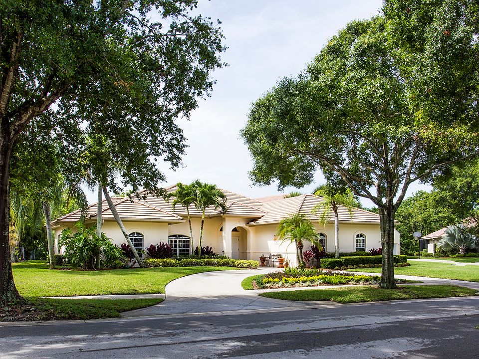 1st image of 6390 Longleaf Pine Dr