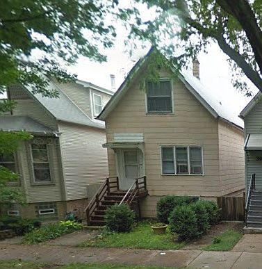 1st image of 3921 N Hermitage Ave