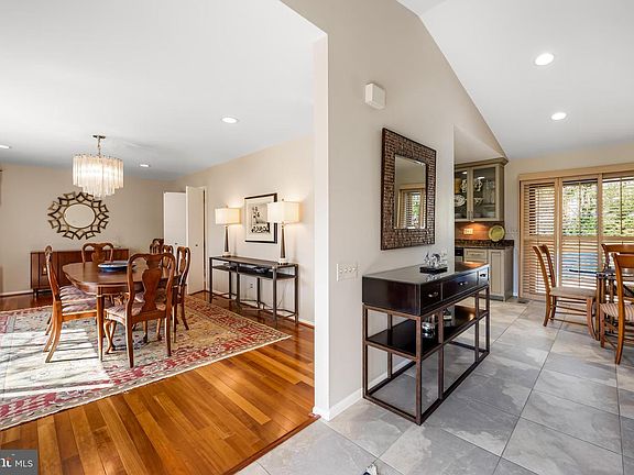 3rd image of 12128 Velvet Hill Dr
