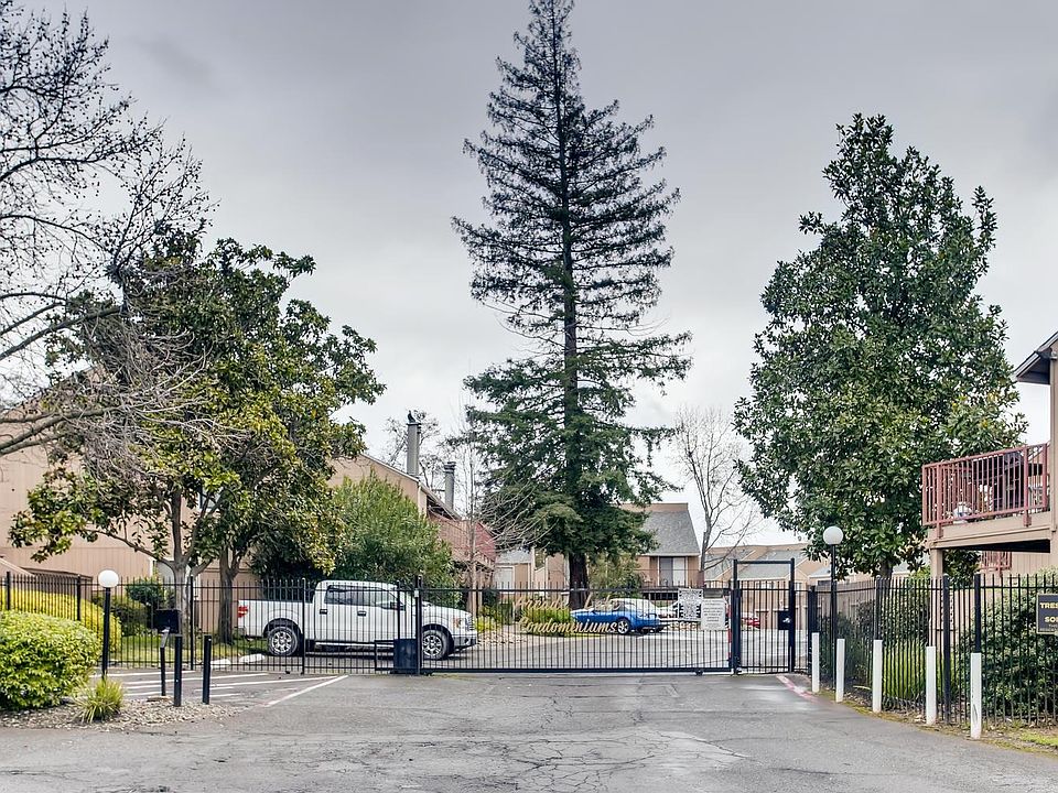 1st image of 7937 Arcade Lake Ln