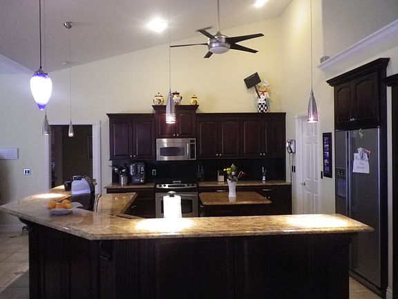 2nd image of 4861 Hanging Moss Ln