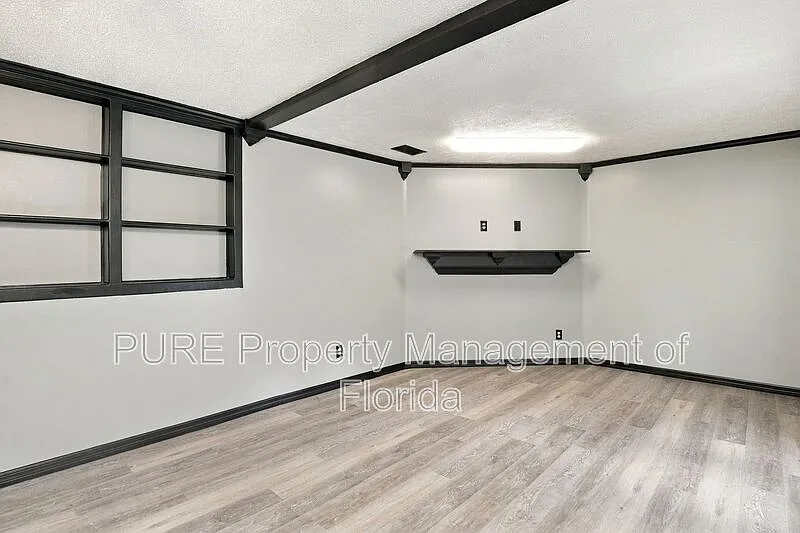 3 bed, 1.5 bath, 1550 sqft, $1,545 — Photo 4