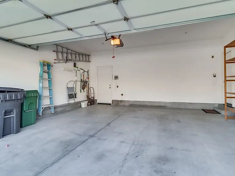 17020 New Rochelle Way — Photo 21