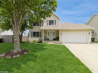 125 SE Crabapple Dr, Waukee, IA 50263