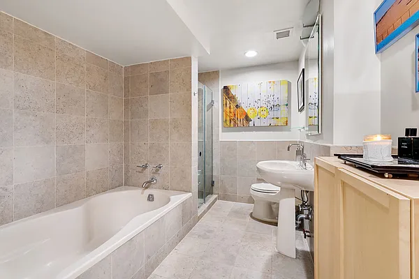 Rented by Halstead Real Estate | media 26