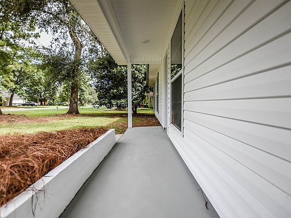 5th image of 4007 Danube Cir