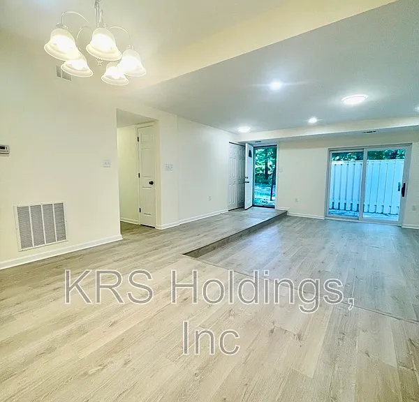7214 Jillspring Ct #26C — Photo 4