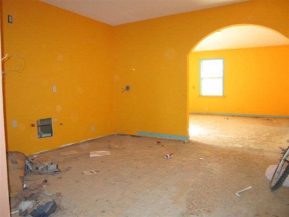 4th image of 7579 W 24th St