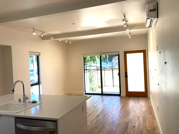 1033 N Coronado St #3, Los Angeles, CA 90026