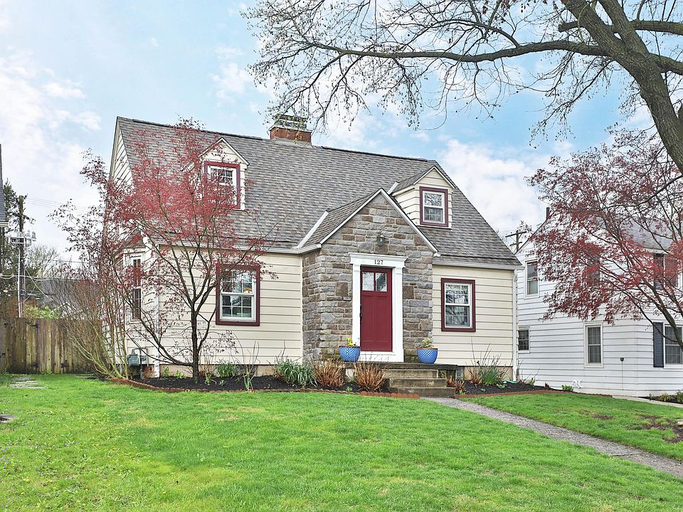 1st image of 127 E Royal Forest Blvd