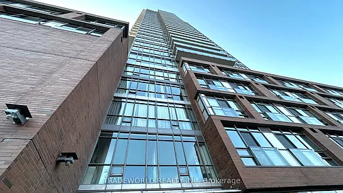33 Mill St #1305 Photo 1