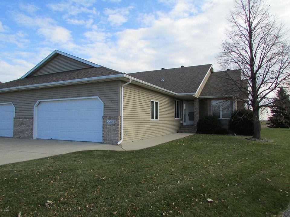 1st image of 2960 Eagle Dr