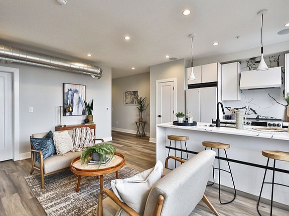 3rd image of 1612 Cambridge St #405