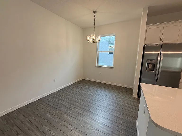 405 Eventide Ave — Photo 11