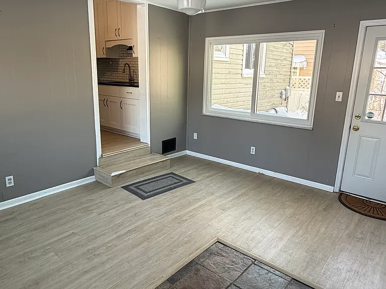2454 Cranford Rd — Photo 12