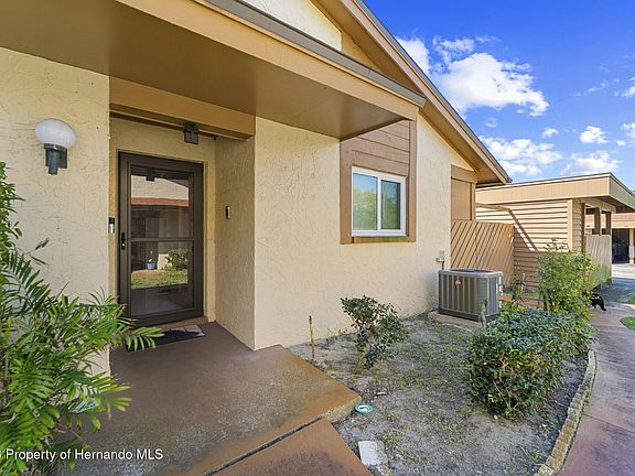 2nd image of 4030 Lighthouse Way