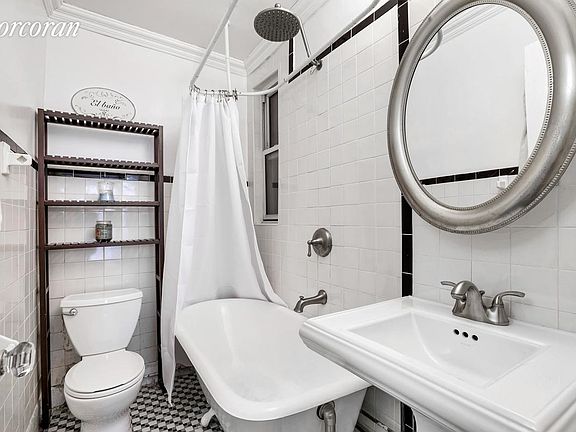 5th image of 151 Joralemon St APT 15