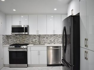 8024 Tatum Waterway Dr APT 5A, Miami Beach, FL 33141