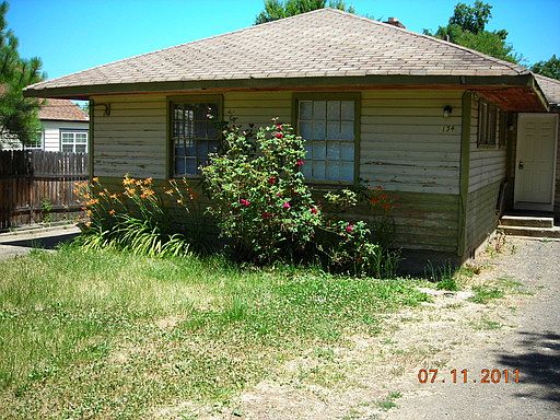1st image of 134 Kenwood Ave