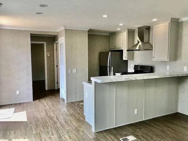 8001 Hamilton Ave #99 — Photo 4