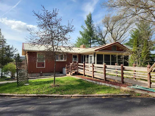 N4123 Rory Road, Poynette, WI 53955