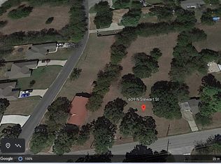 605 N Stewart St, Azle, TX 76020
