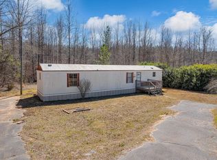 653 Oak Dale Rd, Cowpens, SC 29330