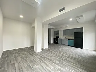 Rented by NY Space Finders Inc.