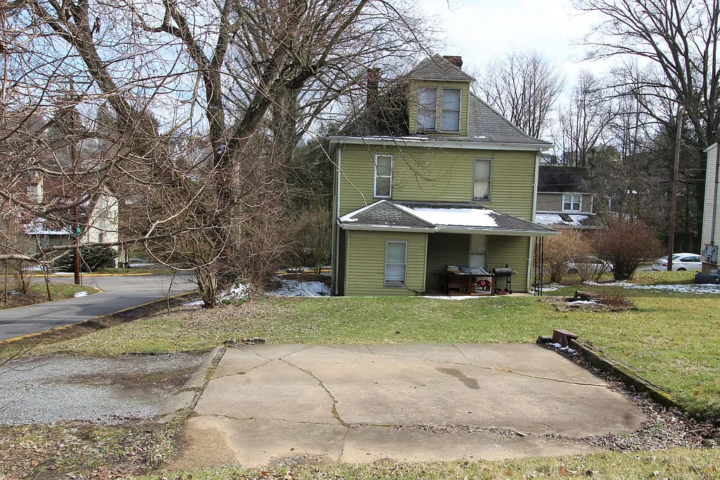 Property photo 2