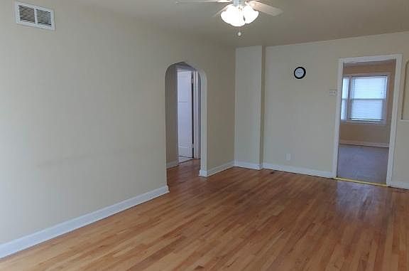 3rd image of 4534 N Teutonia Ave APT 3