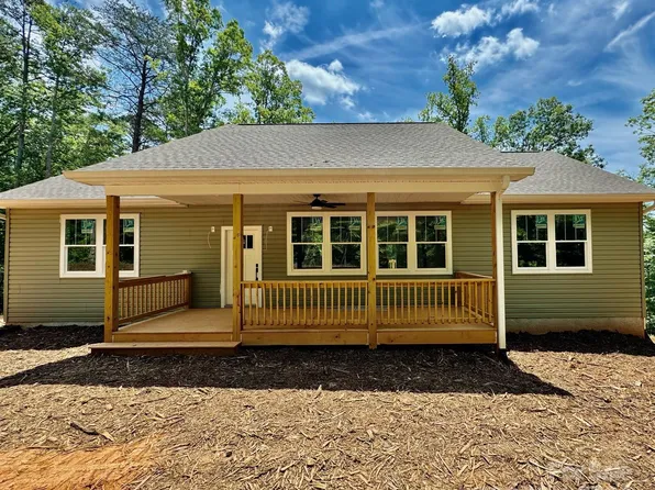 207 Sunny St, Marion, NC 28752