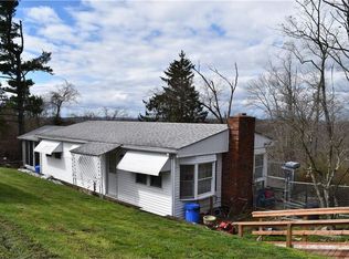 69966 Woods Rd, Bridgeport, OH 43912