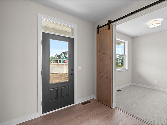 2nd image of 3779 Knightsbridge Ln N
